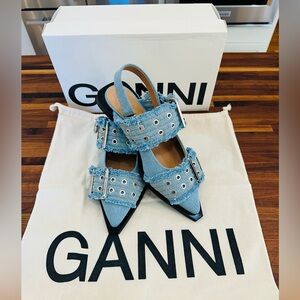 NWT - Ganni Feminine Buckle Ballerinas - Faded Denim - 39